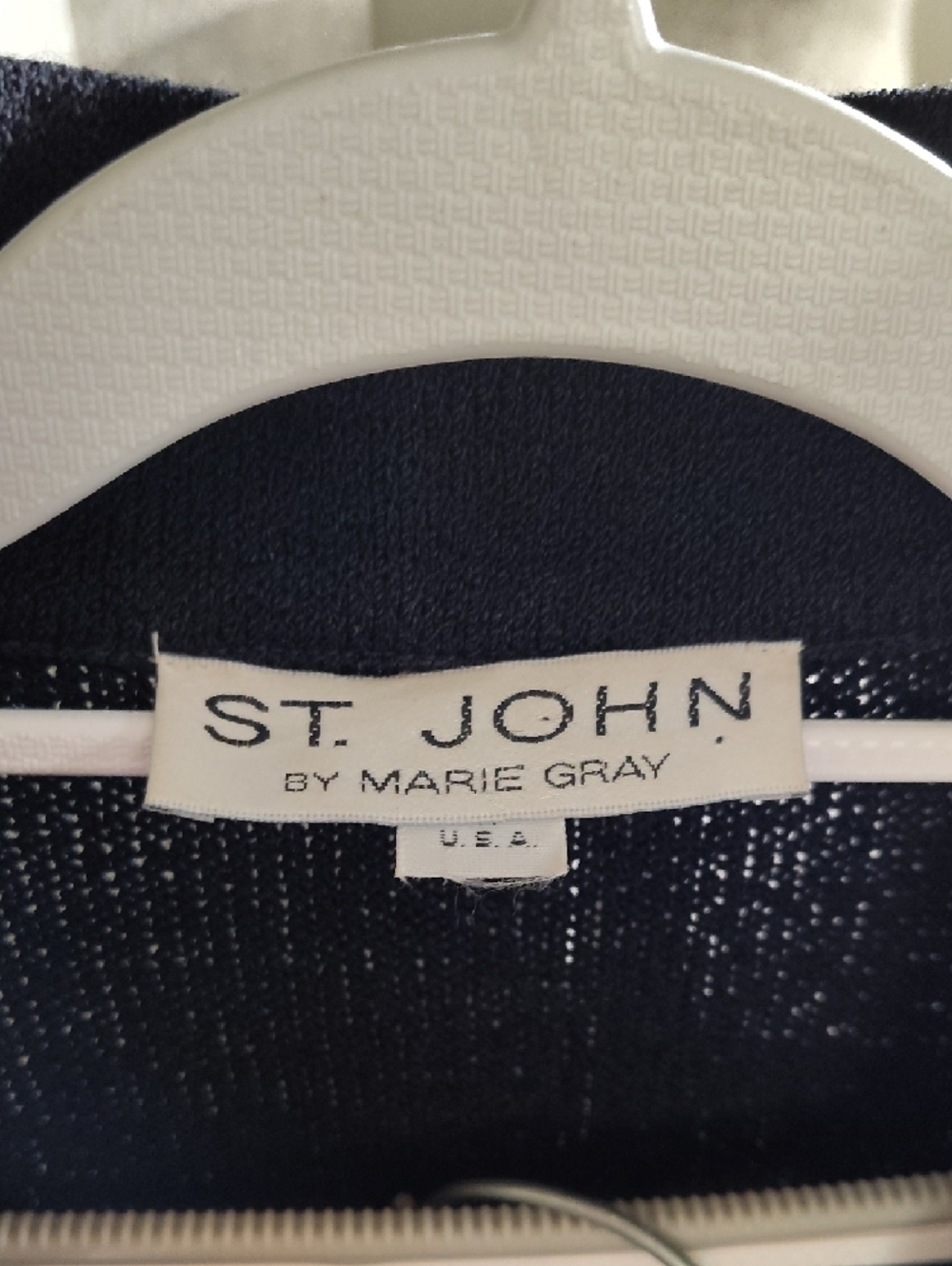 St. John suit, 10. - Picture 2 of 12